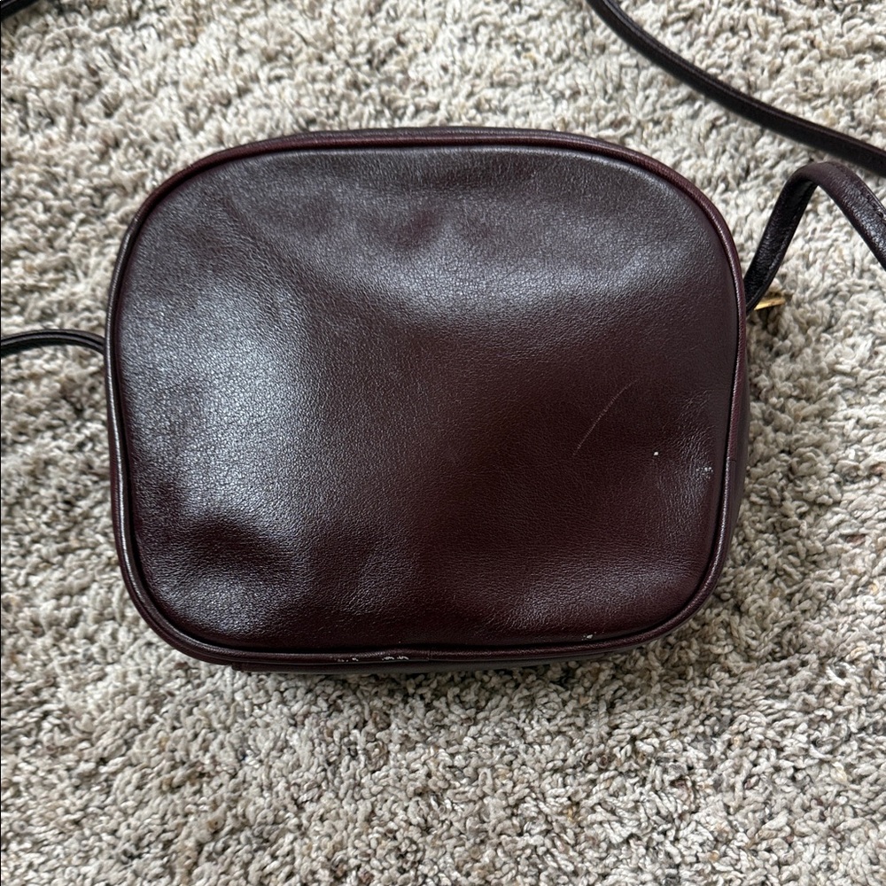 Vintage 90’s Etienne Aigner Leather Crossbody Mini Camera Bag - Picture 5 of 9
